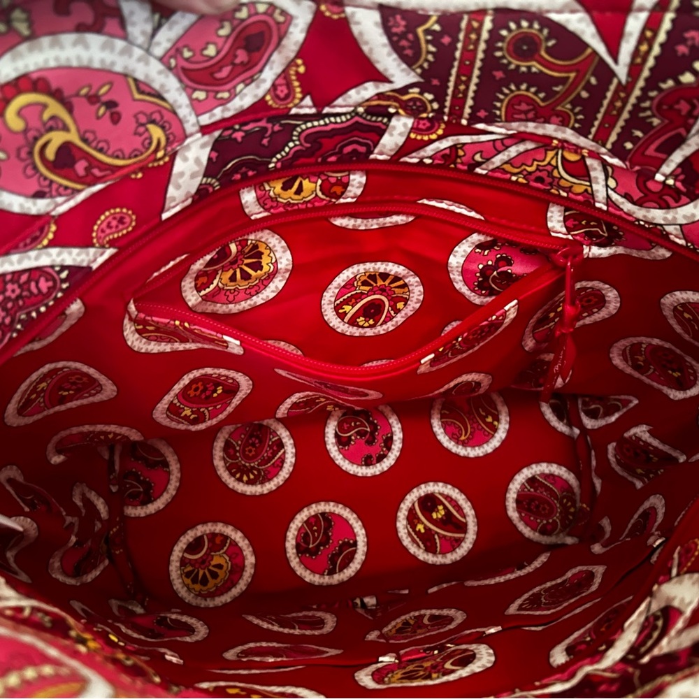 Vera Bradley Rosie Posie Bag - Picture 5 of 5